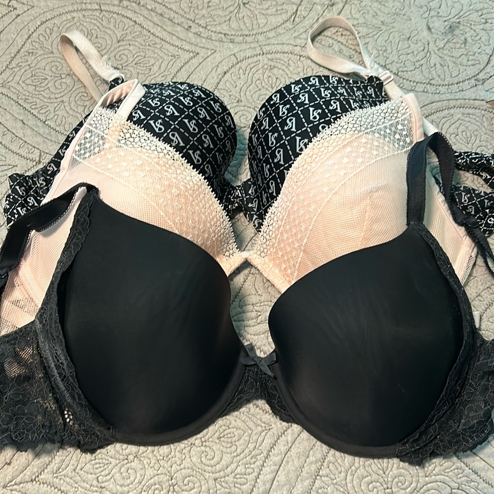 Victorias Secret Bras 36D Bundle